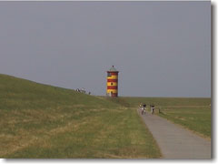 Der alte Leuchtturm von Pilsum